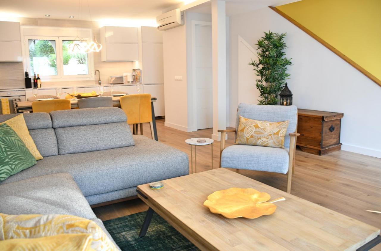 Yellow Jasper - Gemstone Getaway Marbella Exterior foto