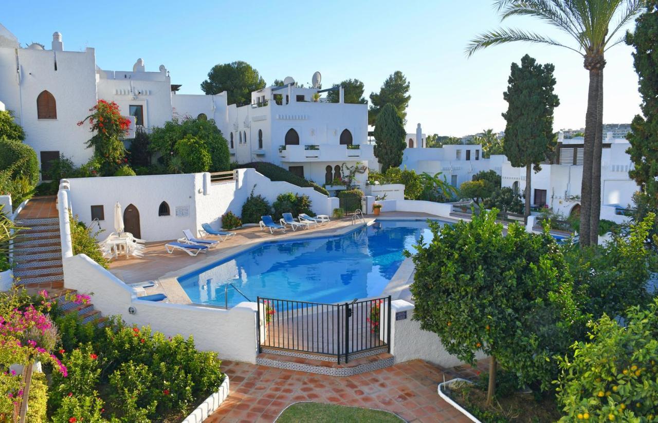 Yellow Jasper - Gemstone Getaway Marbella Exterior foto